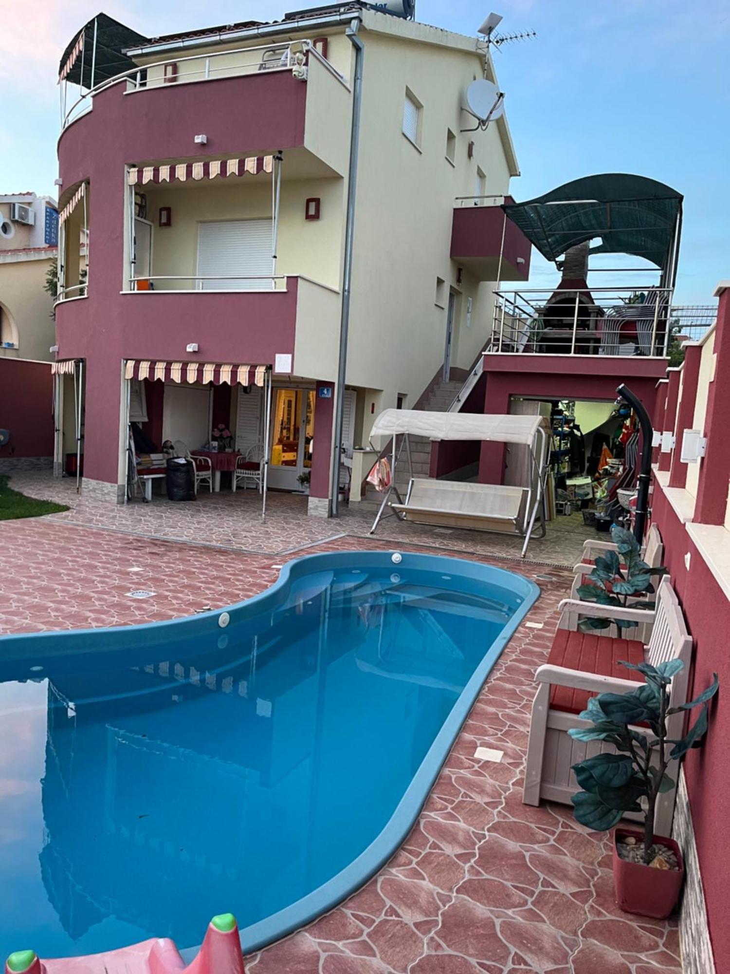 Apartments Villa Stella Maris 罗戈兹尼察 外观 照片