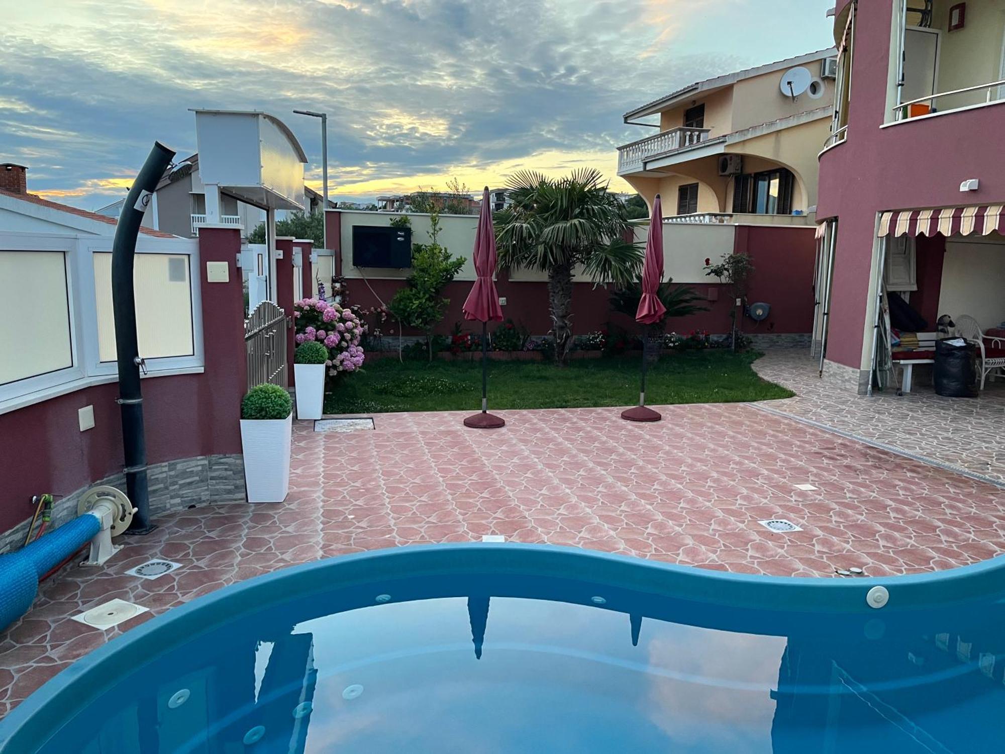 Apartments Villa Stella Maris 罗戈兹尼察 外观 照片