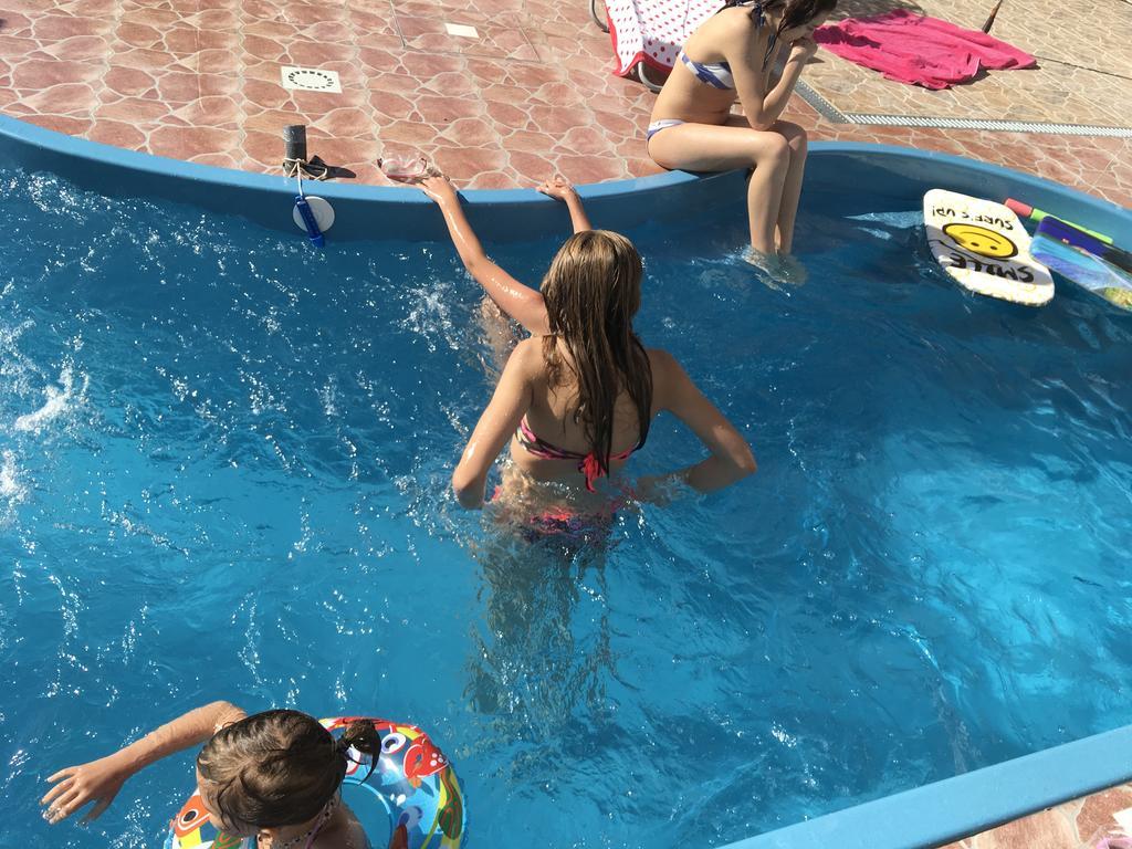 Apartments Villa Stella Maris 罗戈兹尼察 外观 照片